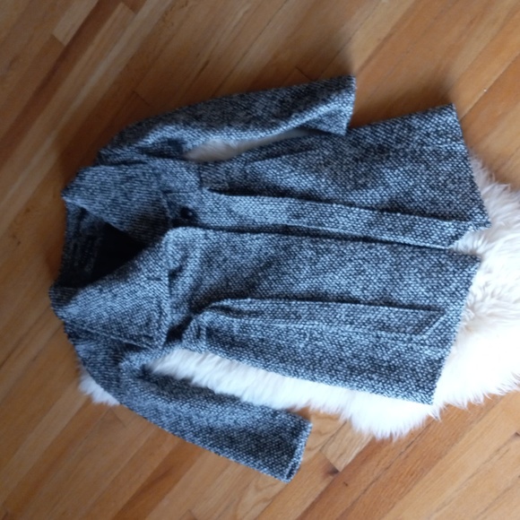 Guess Water Resistant Asymmetrical Trench Coat sz M - Picture 2 of 3